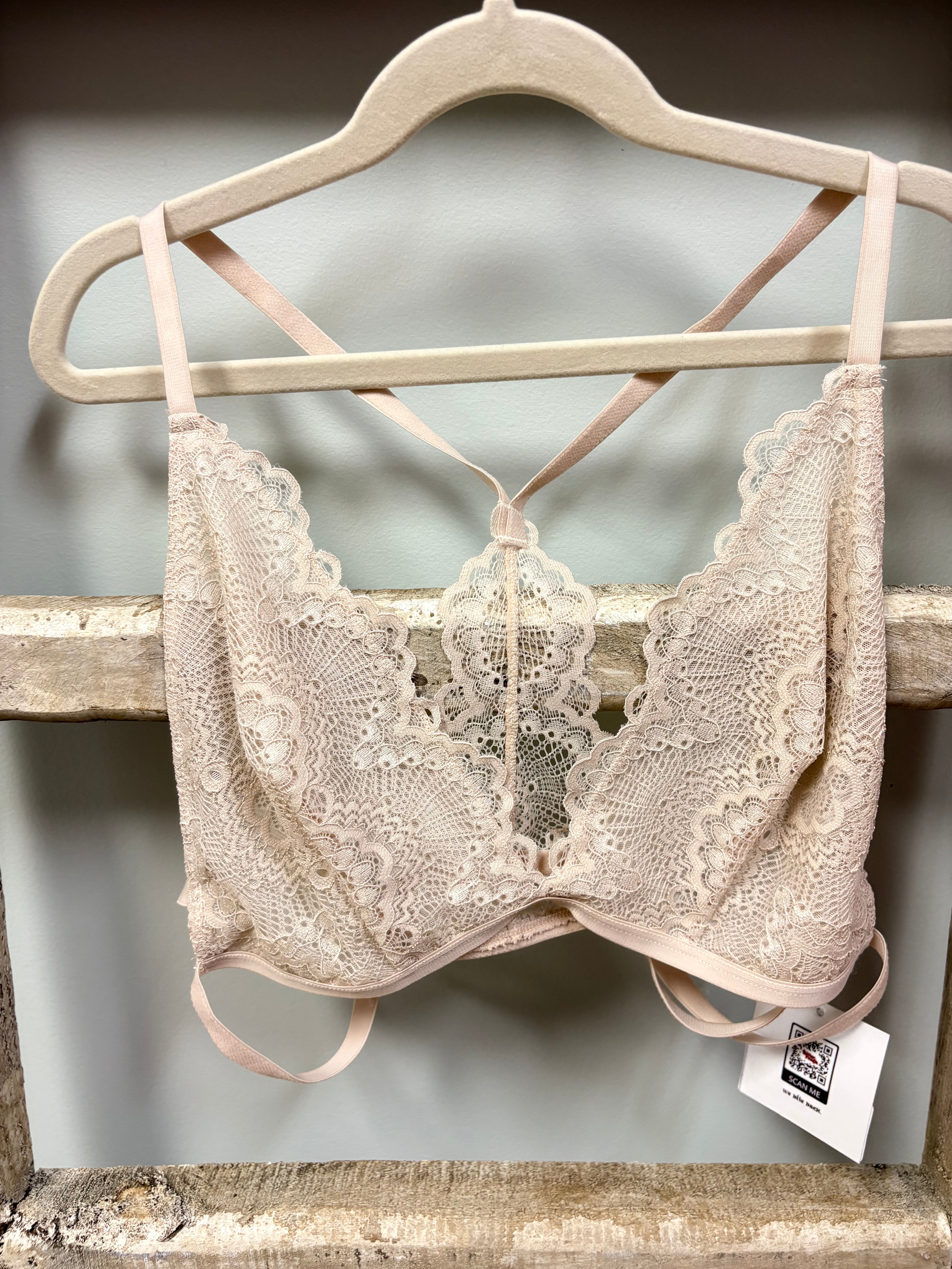 Triangle Lace Bralette- Ivory