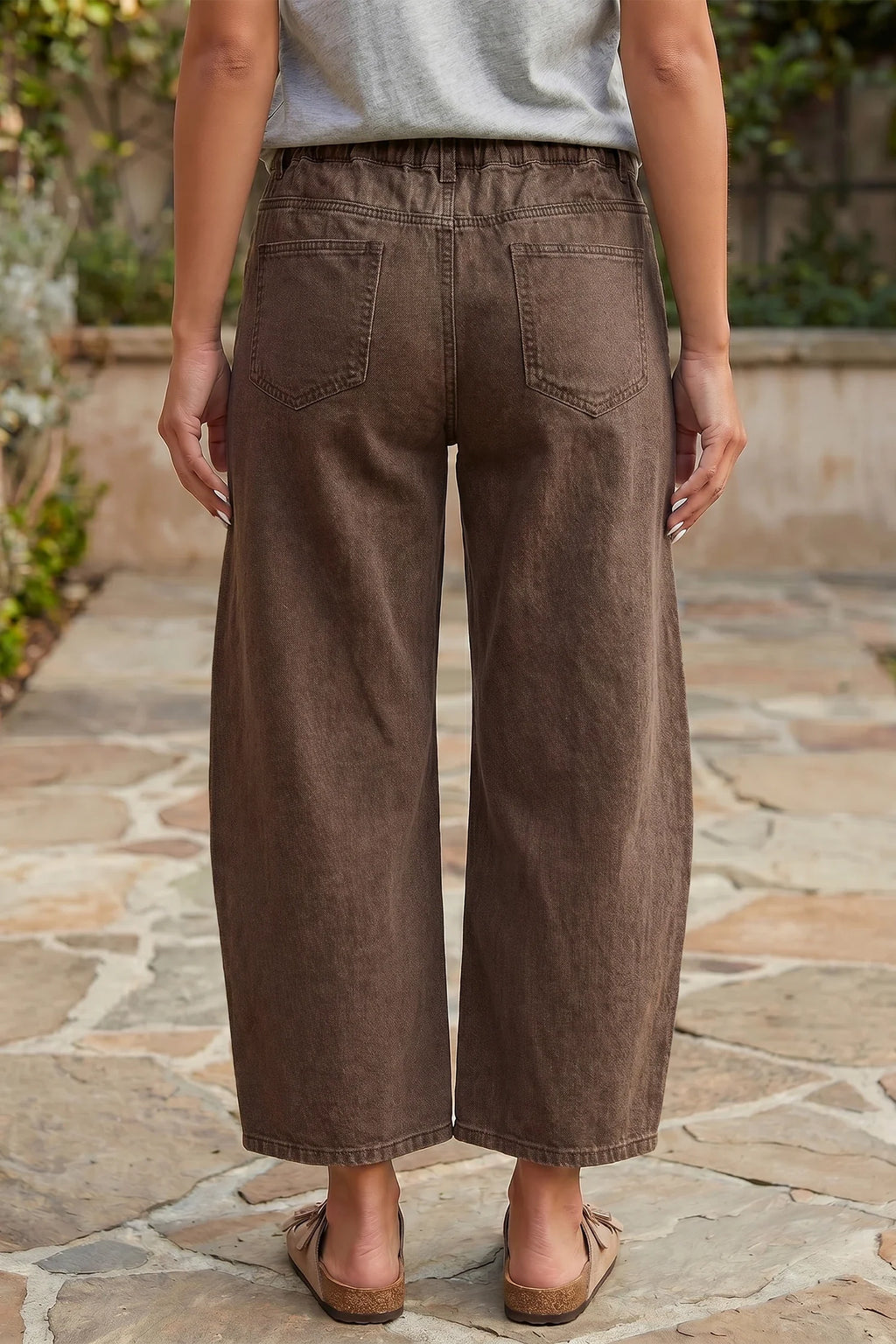 Mid-Rise Barrel Jeans