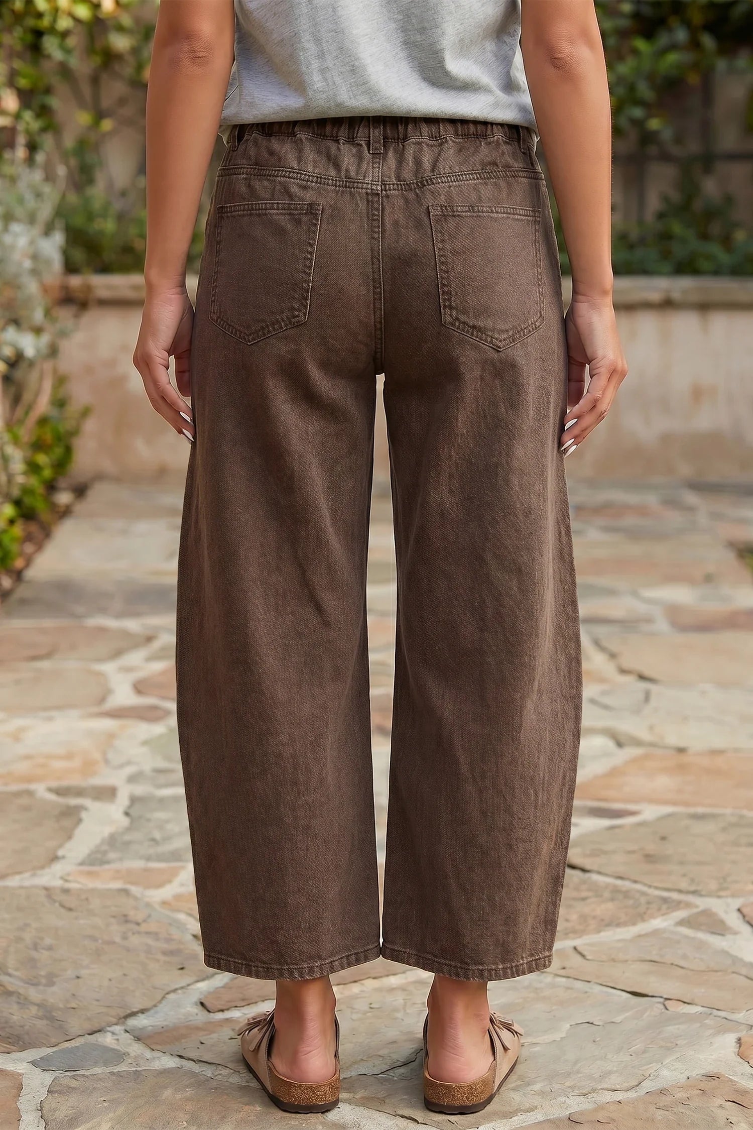 Mid-Rise Barrel Jeans