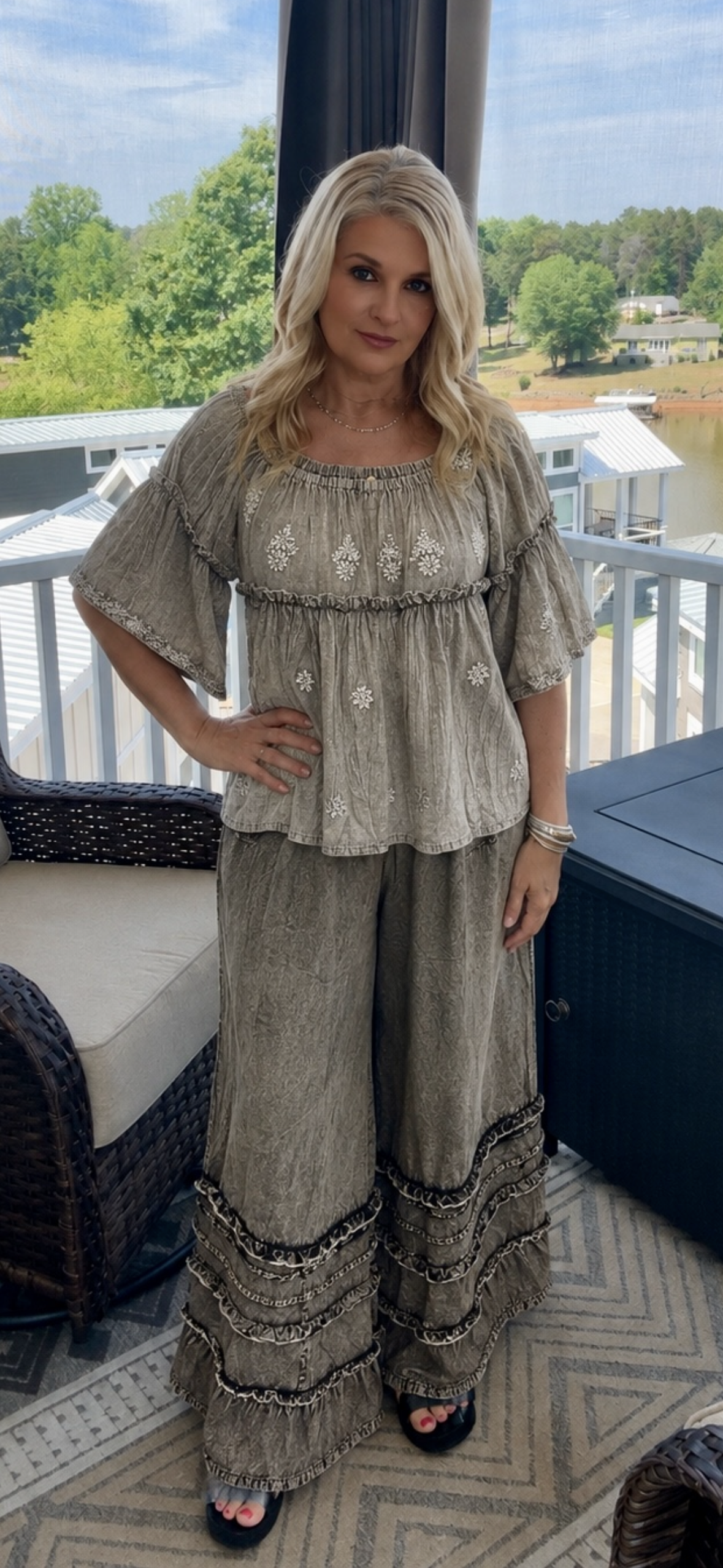 POL Off the Shoulder Embroidered Top