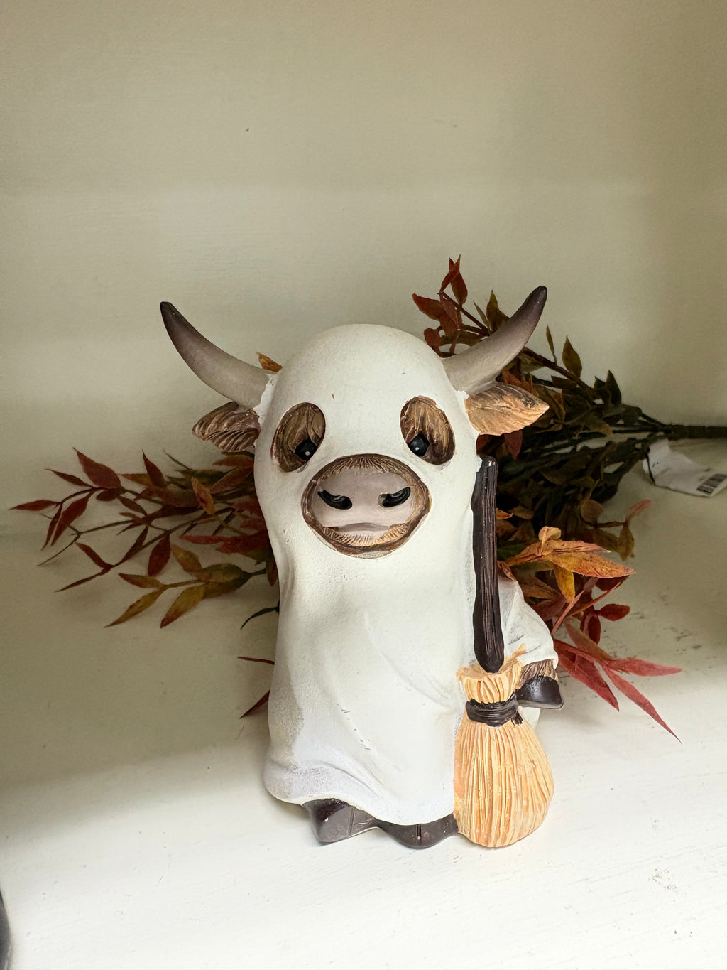 Highland Halloween Sitter